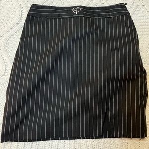 H&M stripped skirt size 2